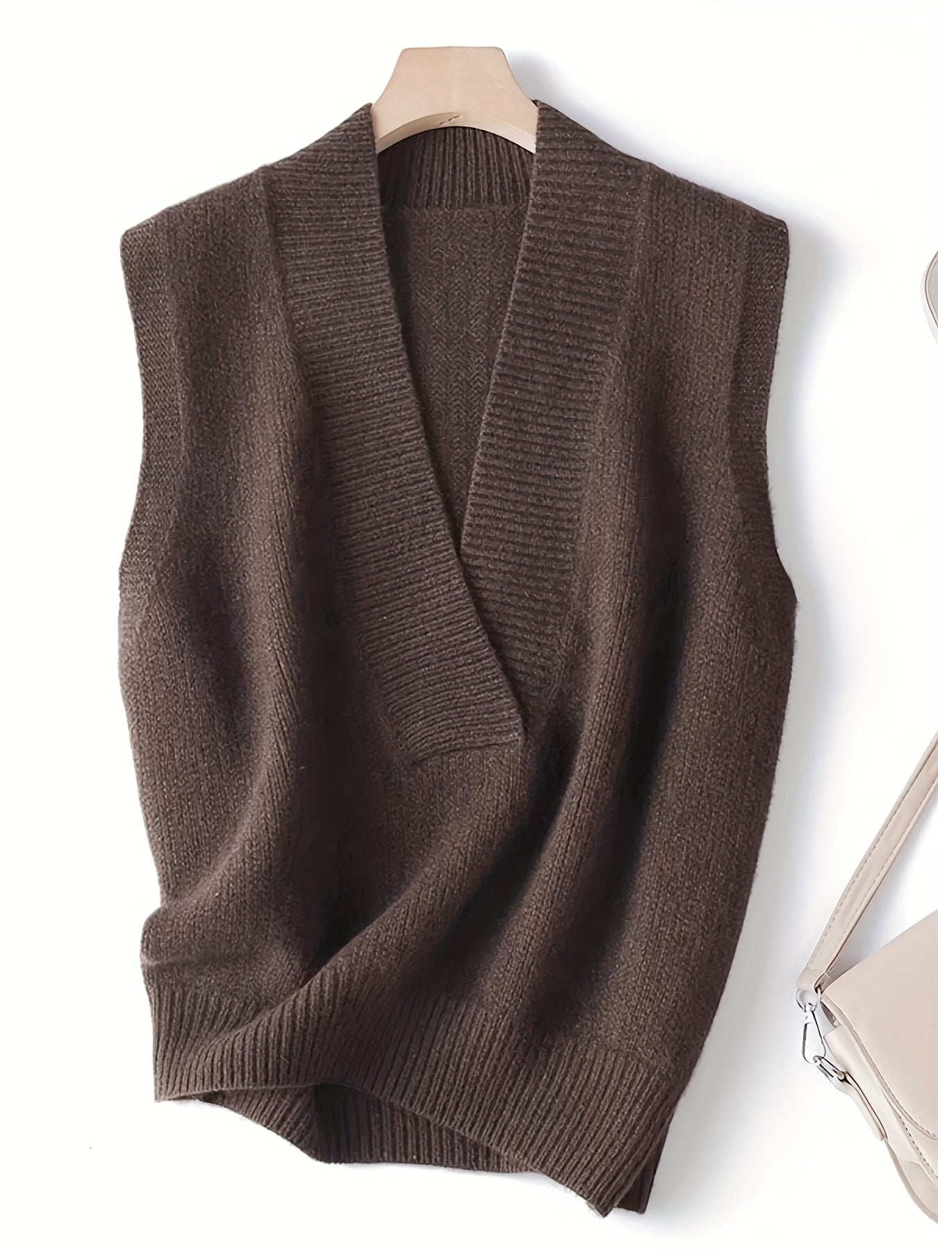 Mira V-Neck top - Lacenta