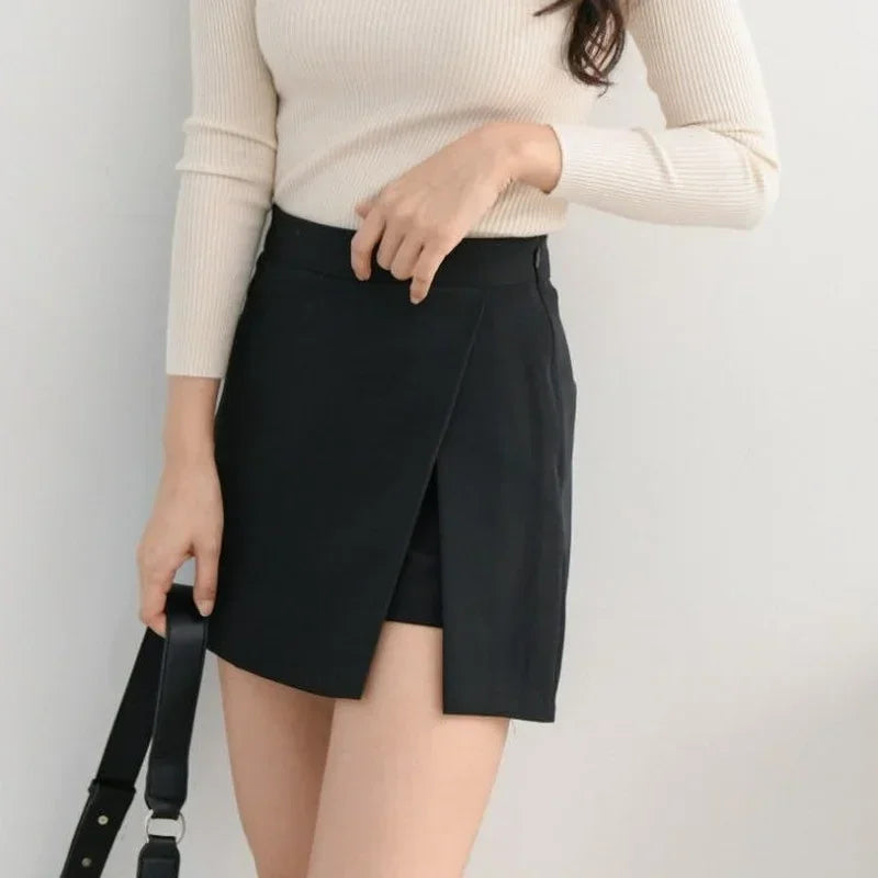 Veyla Side-Slit Shorts